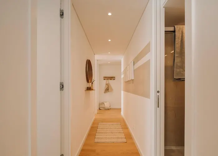 Circeo - 2 Bedrooms And Balcony In Alvalade