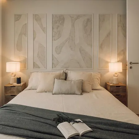 Appartement Circeo - 2 Bedrooms And Balcony In Alvalade Lisboa