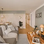 Circeo - 2 Bedrooms And Balcony In Alvalade * Lisboa